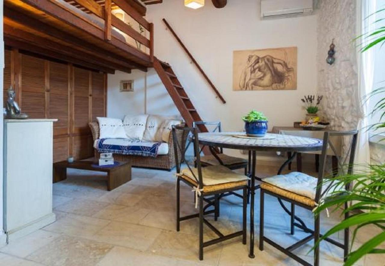 Appartamento Old Town Antibes Juan-les-Pins Esterno foto